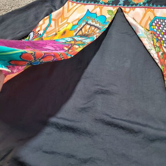 John Mark Colorful Abstract Embroidered Long Tunic Shirt - Small - Picture 8 of 8